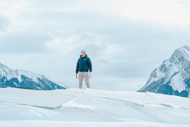 Abraham Lake (Ice bubble lake) Peyto Bow Lake Crowfoot Glacier - Frequently Asked Questions