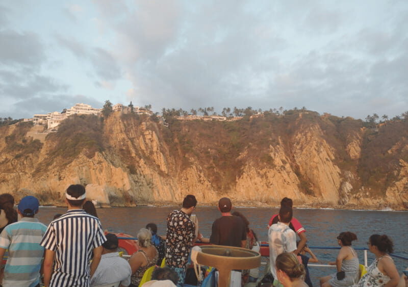Acapulco: Sunset Party Boat Tour with Open Bar - Key Points