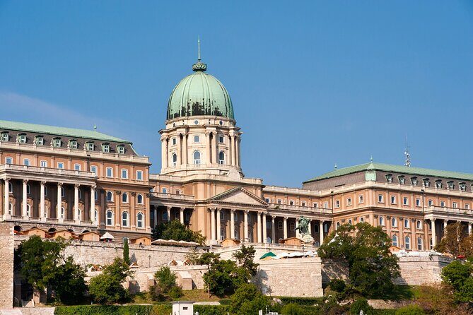 Accessible Budapest Tour - Who Should Consider This Tour?