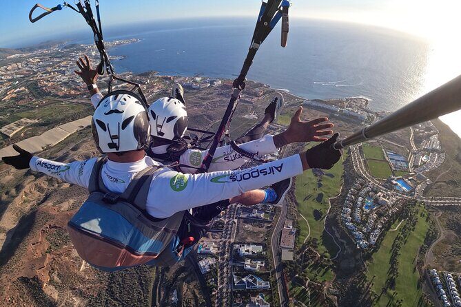 Acrobatic Paragliding Tandem Flight above south Tenerife - FAQ
