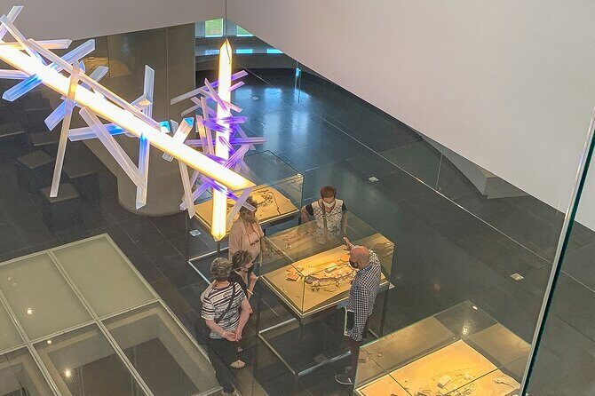 Acropolis Museum Private Tour with Licensed Expert Guide - Accessibility and Practicalities