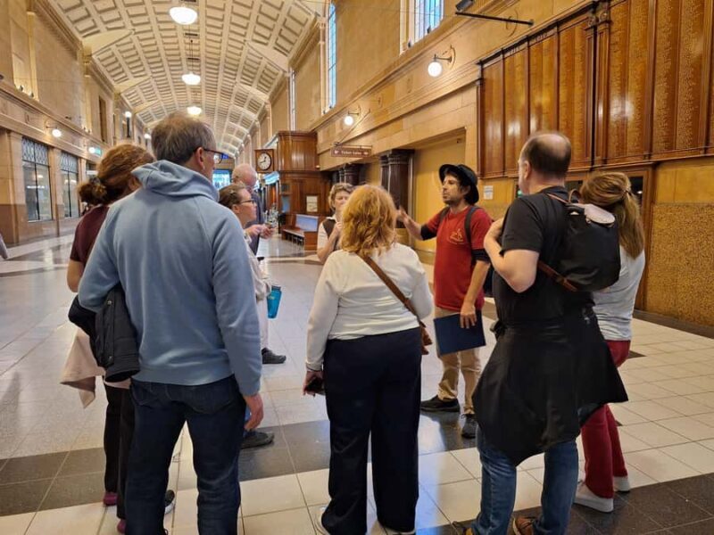 Adelaide: Guided Ultimate Walking Tour with Drink and Snack - Key Points