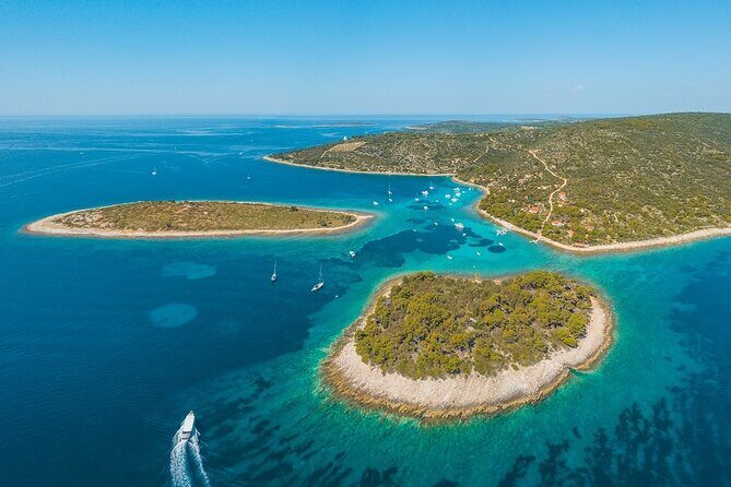 Adriatica Tour ( Blue Lagoon and Solta) from Trogir or Split - The Experience in Detail