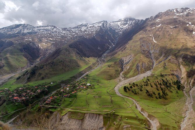 Adventure in Caucasus  Private Tour to Jinvali, Ananuri, Gudauri, Kazbegi - FAQ