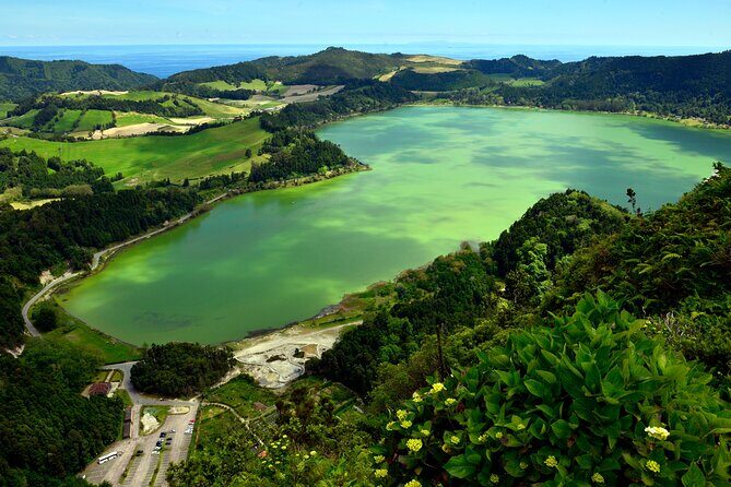 Adventure in the Furnas, with volcanoes, lagoons and tea plantations - The Itinerary Breakdown and Why It Matters