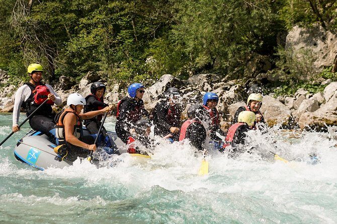 Adventure Rafting with Photo Service in Bovec - Group Size and Overall Atmosphere
