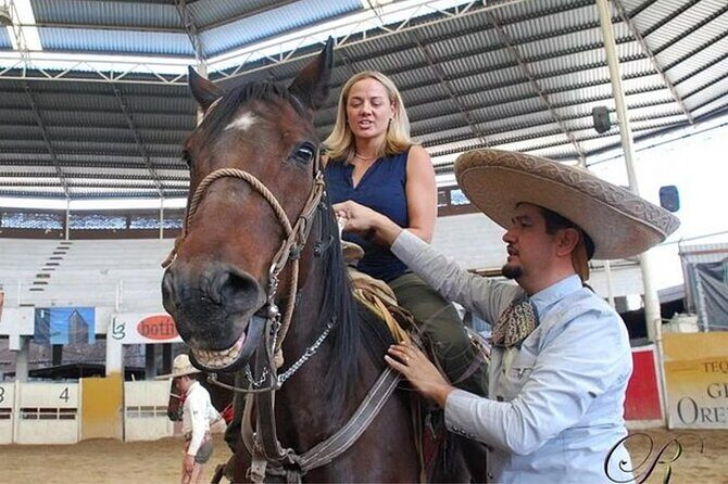Adventure tour Between Charros, Mariachi and Parián de Tlaquepaque - FAQ