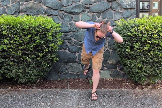 Adventurous Downtown Scavenger Hunt in Detroit - Key Points