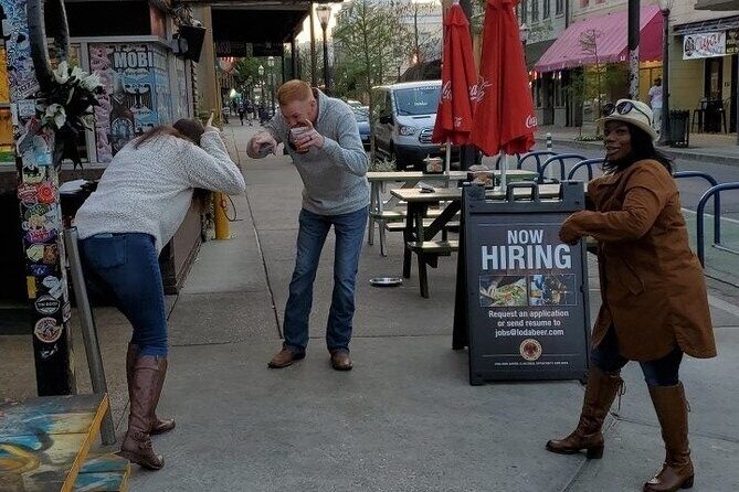 Adventurous Scavenger Hunt in Kansas City by Crazy Dash - Who Will Love This Experience?