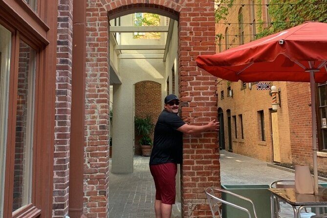 Adventurous Scavenger Hunt in Savannah by 3Quest Challenge - Key Points