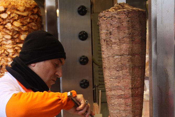 Afternoon Foodie Trail in Istanbul - Savoring Turkish Coffee at Mandabatmaz