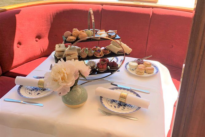 Afternoon tea Amsterdam - A Relaxing Afternoon in Amsterdam: The High Tea Cruise Review