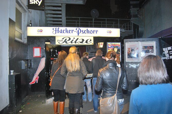 Ahoy St.Pauli at night - the legendary Kieztour - How the Tour Is Priced and Its Value