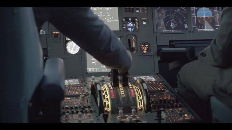 Airbus Flightsimulator | Flying Experience | adults&children - Value for Money