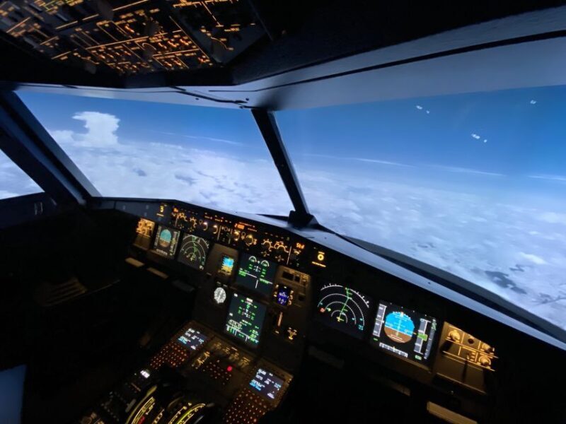 Airbus Flightsimulator | Flying Experience | adults&children - The Sum Up