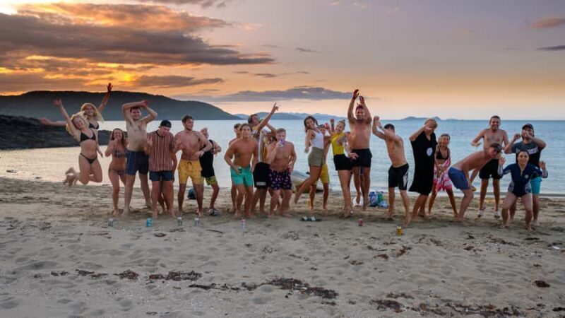 Airlie Beach: 2-Night Whitsundays Sailing Trip with Meals - What Travelers Say