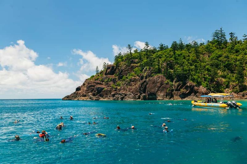 Airlie Beach: Snorkel, Hill Inlet Lookout & Whitehaven Beach - Lunch and snacks: what you can buy or pre-book