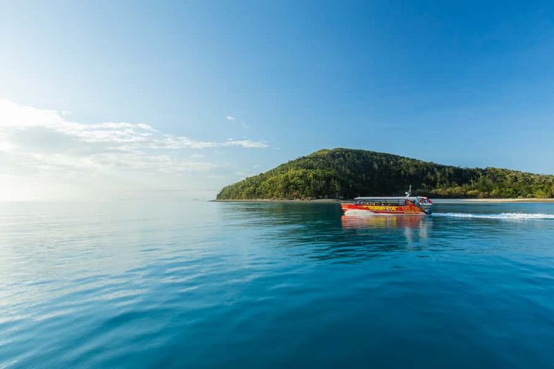 Airlie Beach: Whitehaven Full-Day Eco-Cruise with Buffet - Hill Inlet Lookout bush walk: short hike, big payoff