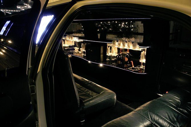 Airport Luxe departure ride from NY Hotels by Stretch Limousine,Sedan or Minibus - Who Would Benefit Most?
