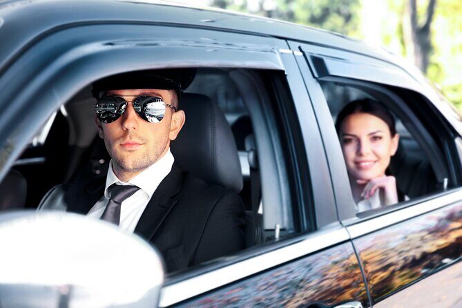 Airport private arrival ride by Limousine, SUV, Sedan or Minibus - FAQ