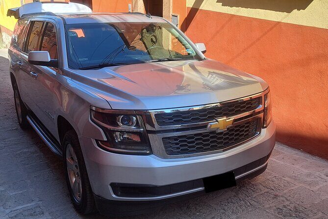 Airport Suburban SUV Transfer Round Trip - The Experience: What You Can Expect