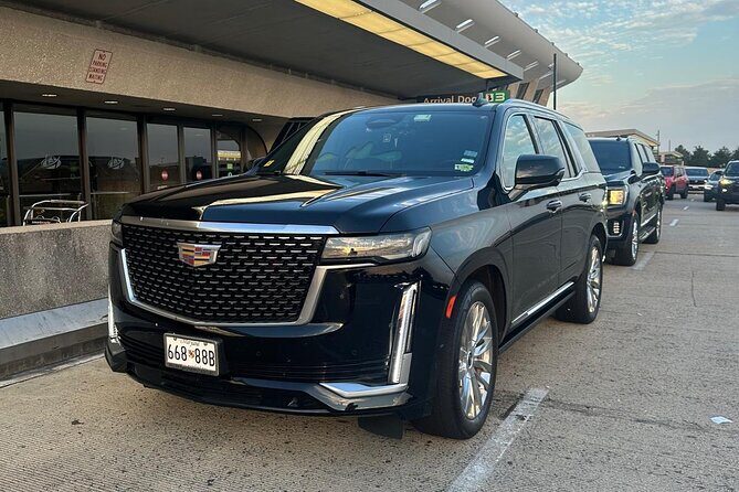Airport Transfer from Ronald Reagan Airport DCA to Washington DC - The Experience in Detail: What Makes It Stand Out