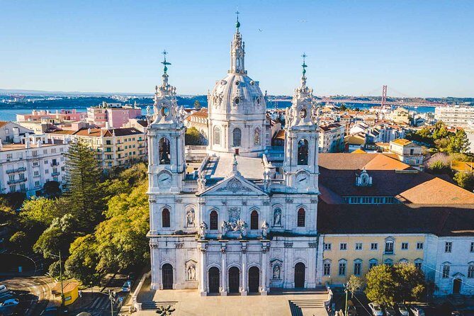 Airport Transfer: Lisbon to Lisbon Airport LIS in Luxury Van - Cost and Value