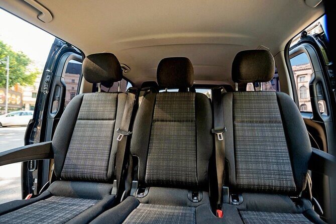 Airport Transfer with Mini-van for 8 passangers - Who Is This Transfer Best For?