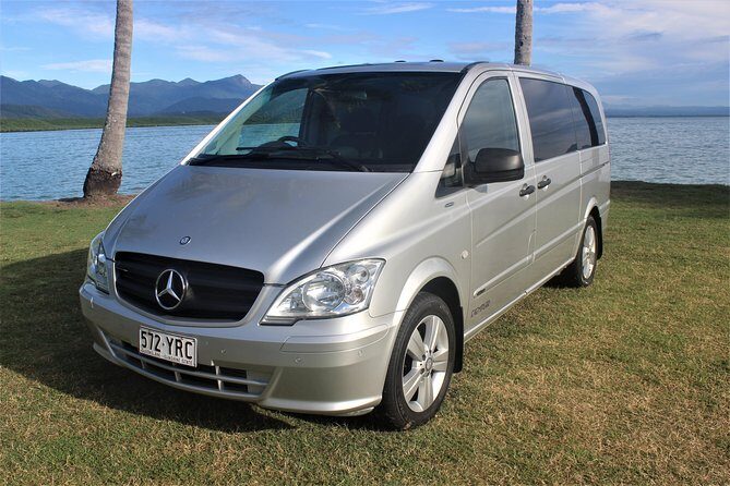 Airport Transfers between Cairns Airport and Port Douglas - An Overview of the Transfer Service