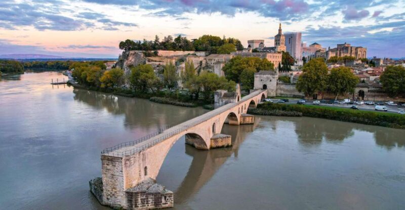 Aix en Provence and Avignon city of Popes Private Tour - The Cost and Value