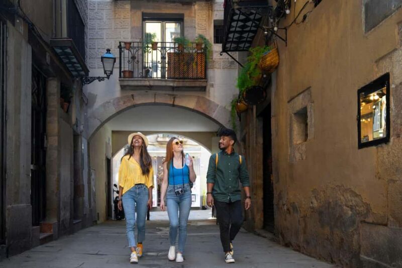 Aix-en-Provence: Private 2-Hour Intro Walk with Local Guide - Key Points