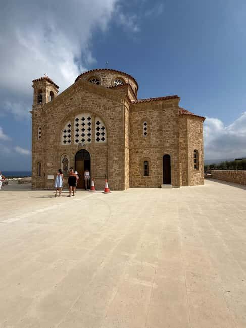 Akamas natural park: White Stone River, Canyon, and Turtle Beach. - Introduction to the Akamas Experience