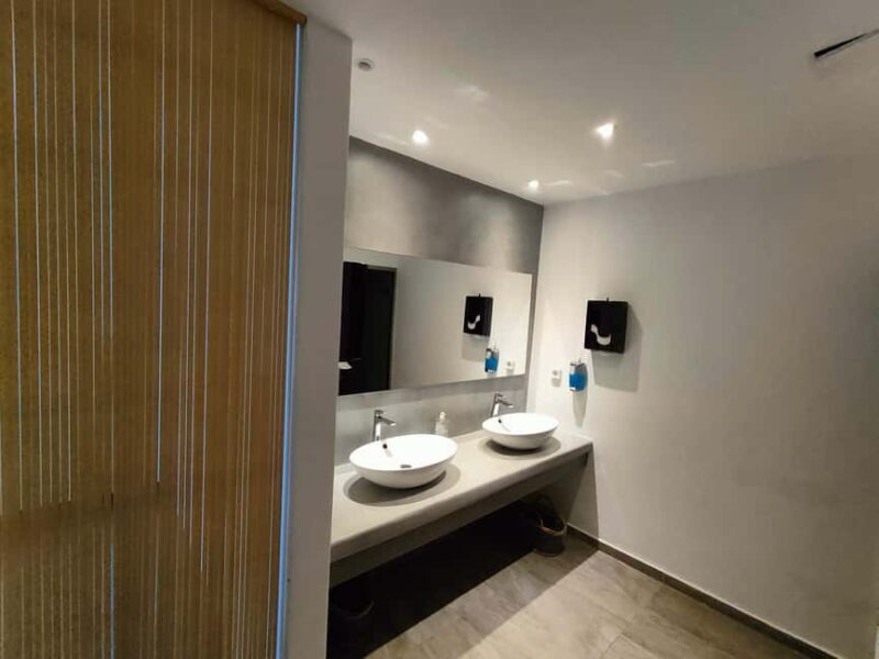 Akrotiri: Departure Day Spa Package w Massage & Pool Access - Final Thoughts