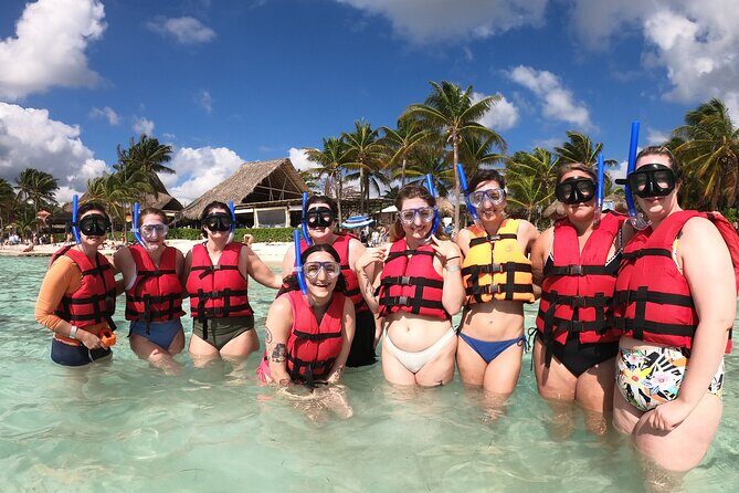 Akumal Turtles Snorkeling and GoPro pictures - An In-Depth Look at What the Tour Offers