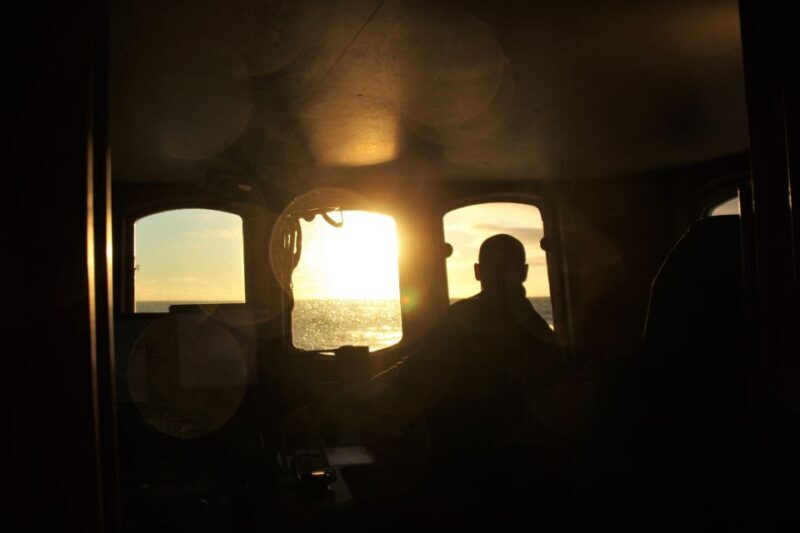 Akureyri: Whale Watching in the Midnight Sun - The Boat & Onboard Comfort