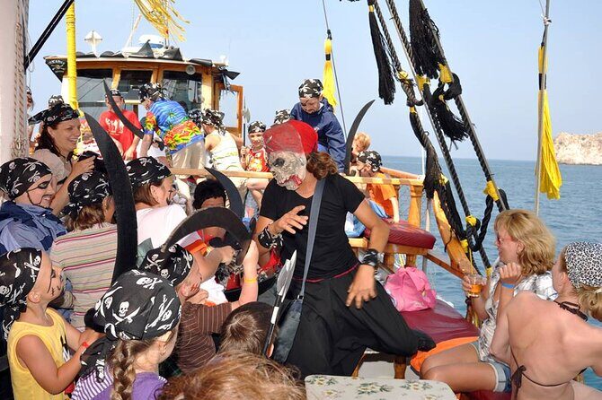 Alanya All Inclusive Pirate Boat Trip With Hotel Transfer - Who Is This Trip Best For?