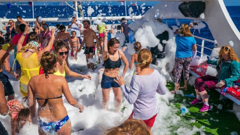 Alanya: Disco Boat Tour with Foam Party and Unlimited Drinks - Alanya: Disco Boat Tour with Foam Party and Unlimited Drinks