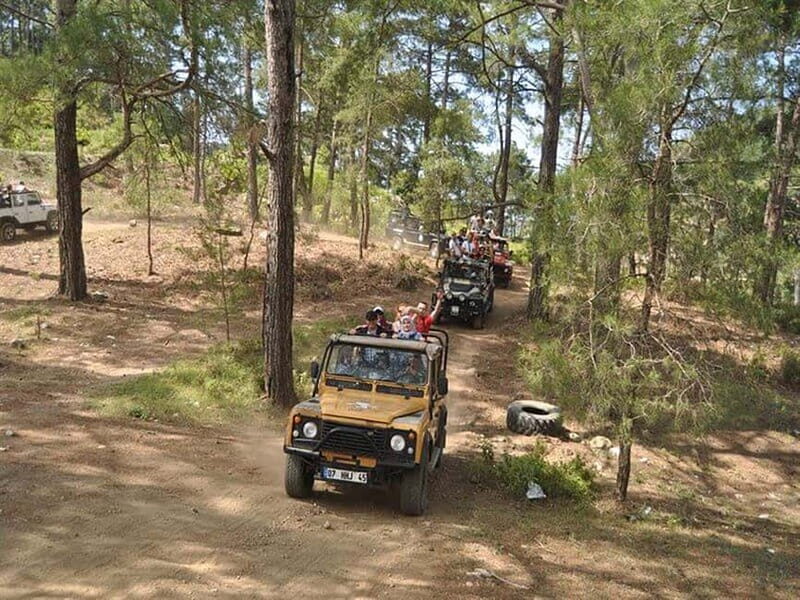 Alanya: Jeep Safari Tour with Lunch and Hotel Pickup - What to Expect from the Jeep Safari Experience
