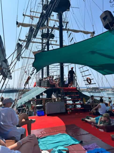 Alanya: Luxury Pirate Boat with Lunch & Unlimited Drinks - Who Is This Tour Best For?
