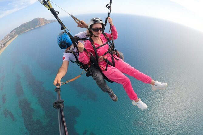 Alanya Paragliding From 700 Meters Full Insurance 25 Minutes - Key Points
