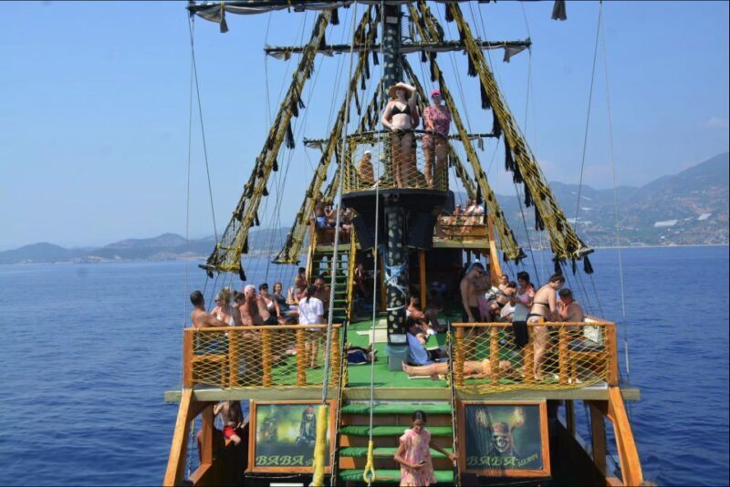 Alanya: Pirate Boat Tour w/ BBQ & Foam Party - Key Points