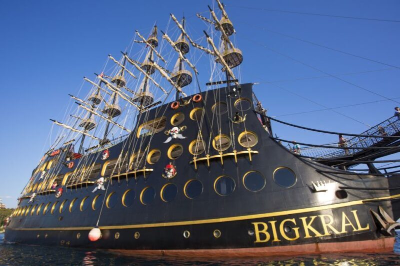 Alanya: Pirate Boat Tour with Buffet Lunch and Drinks - Who Would Enjoy This Tour?