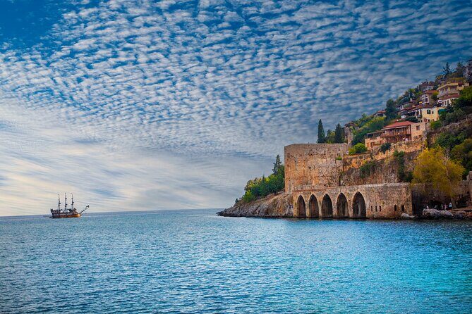 Alanya Pirate Boat with Beverages, Food, and Optional Transfer - Starting the Day: Pickup and Boarding