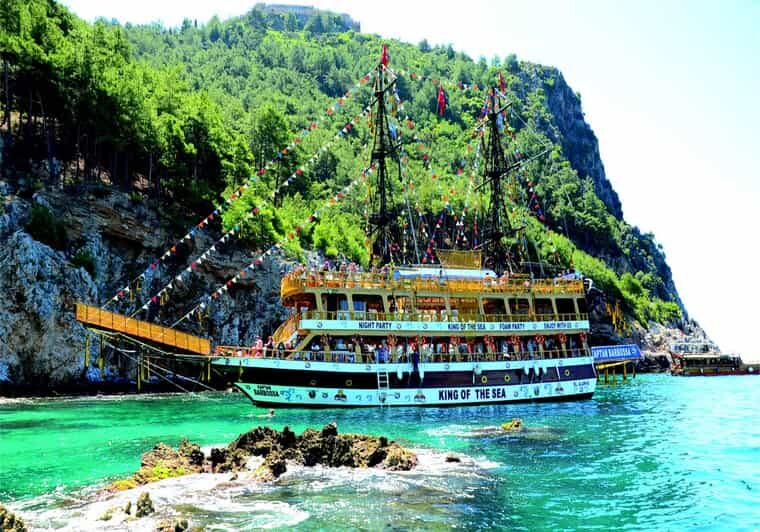 Alanya: Pirates Boat Trip with Lunch and Hotel Pickup - What to Expect From the Stops