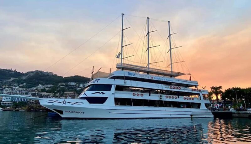 Alanya/Side: Starcraft Boat Trip w/ Unlimited Beer and Wine - How Does it Value for Money?