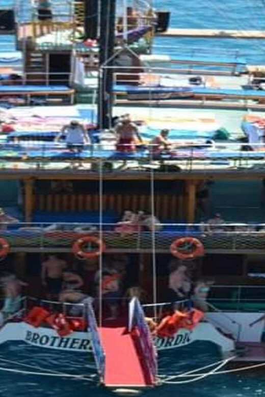 Alanya:Catamaran Tour with Lunch&Soft Drinks Animation Shows - Practical Details and Tips