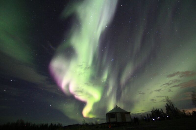 Alaskan Northern Lights/Aurora Borealis Lodges - The Experience in Detail