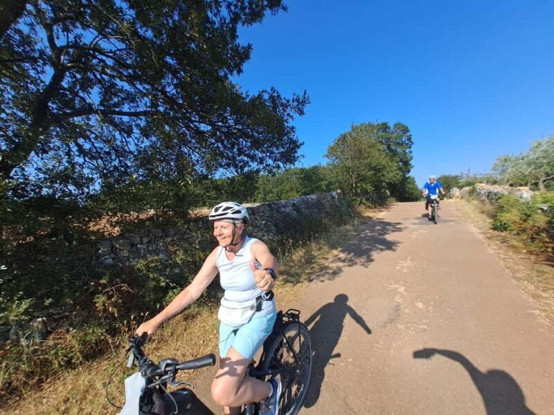Alberobello e-bike tour, trulli, mill and donkey farm - Key Points