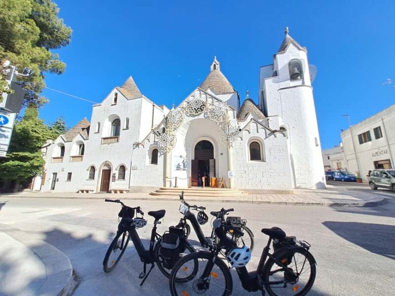 Alberobello e-bike tour, trulli, mill and donkey farm - Discovering Alberobello on Two Wheels