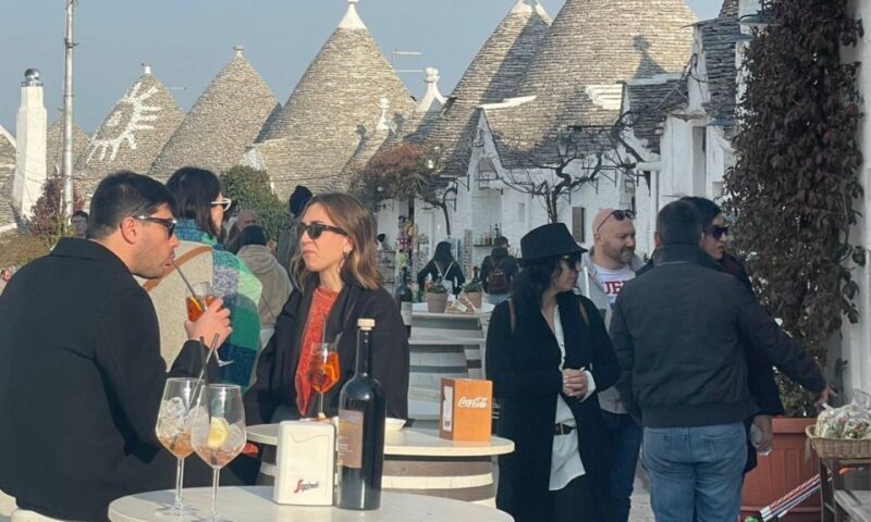 Alberobello: Walking Tour with Food Tasting and Aperitif - A Detailed Look at the Experience